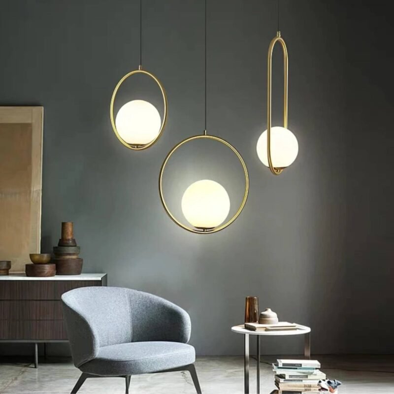 Lustre à boules de verre suspendues – Image 13