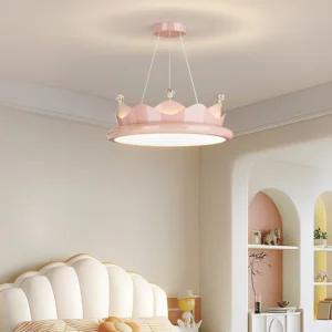 Couronne de lustre pour chambre de fille